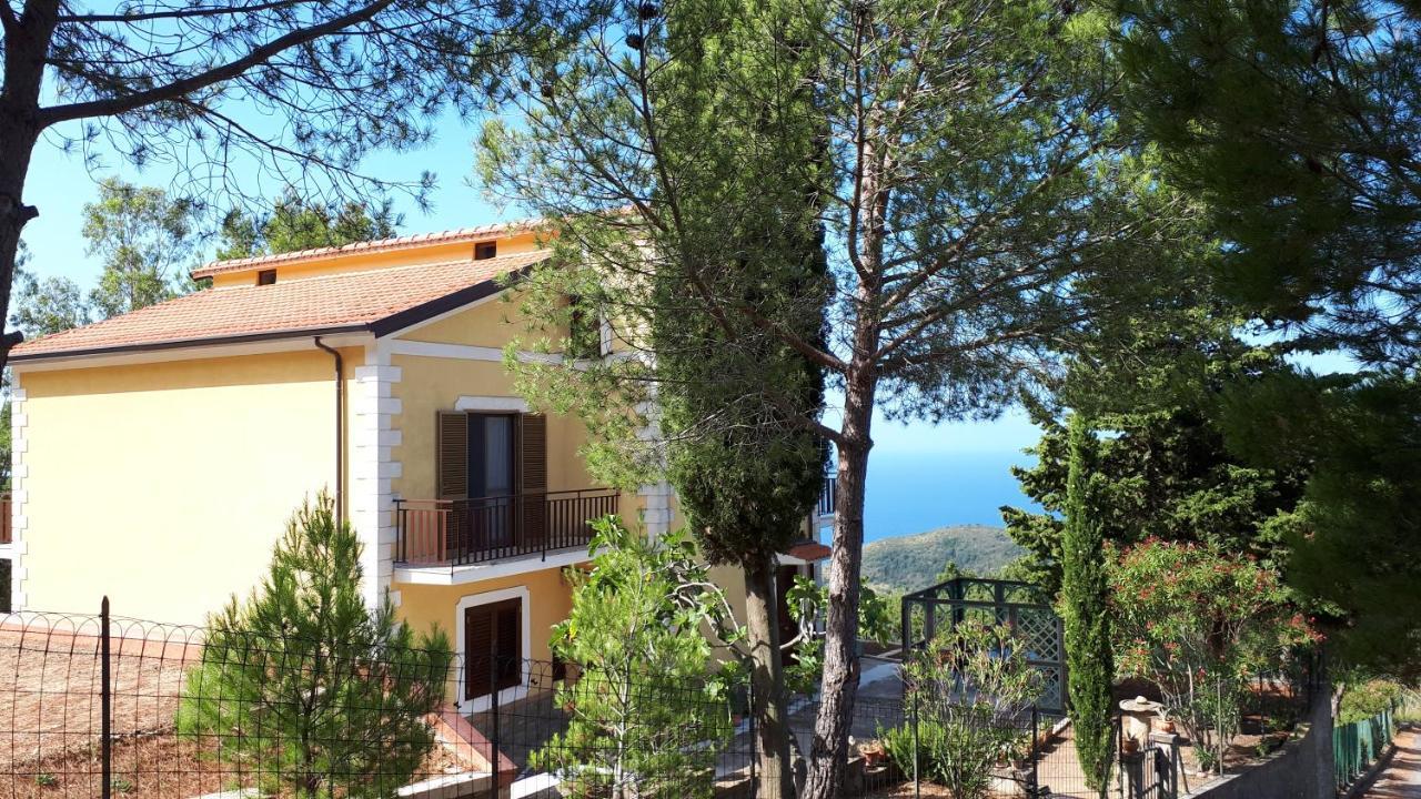 Le Pigne Casa Vacanze. Pollica Exterior foto
